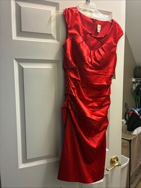 Signature by Sangria Red Satin Midi Dress with Ruching